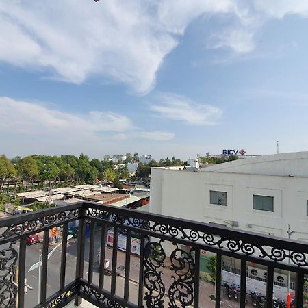 Minh Khue Hotel Vinh Long Bagian luar foto