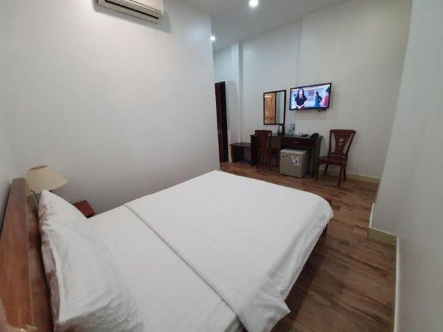 Minh Khue Hotel Vinh Long Bagian luar foto