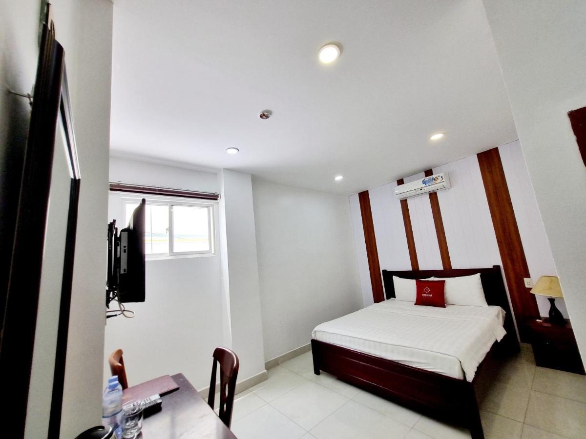 Minh Khue Hotel Vinh Long Bagian luar foto