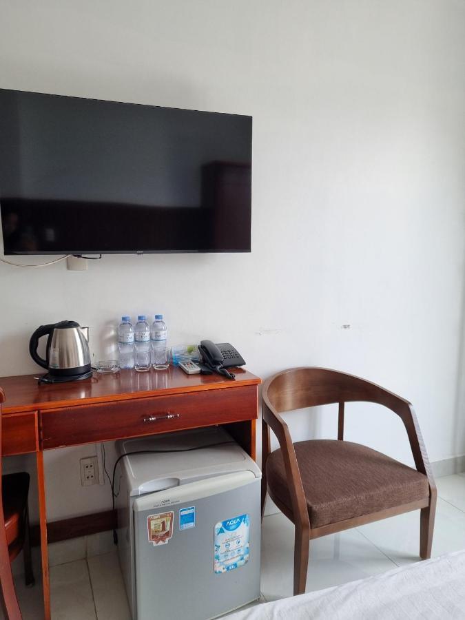 Minh Khue Hotel Vinh Long Bagian luar foto