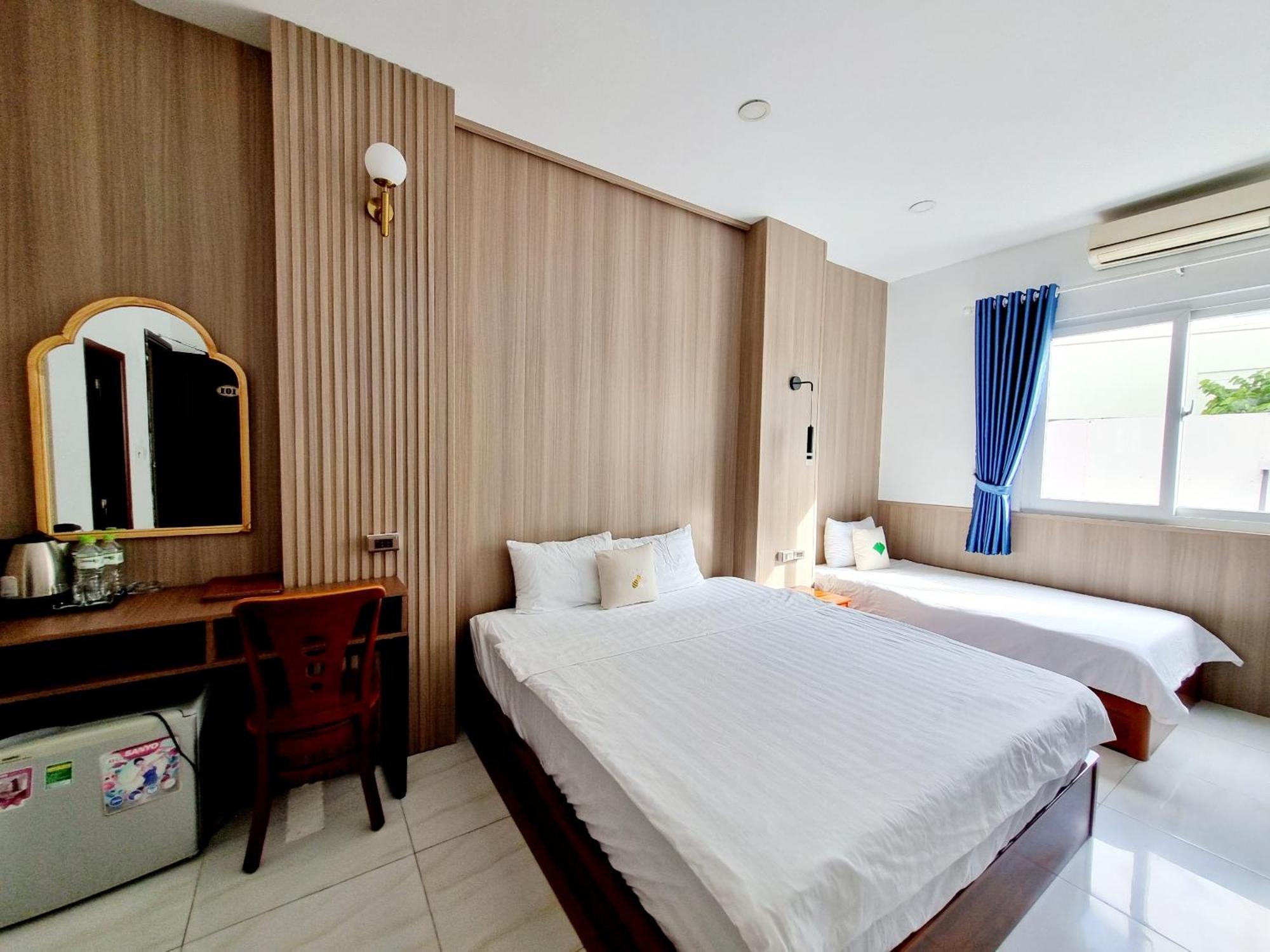 Minh Khue Hotel Vinh Long Bagian luar foto