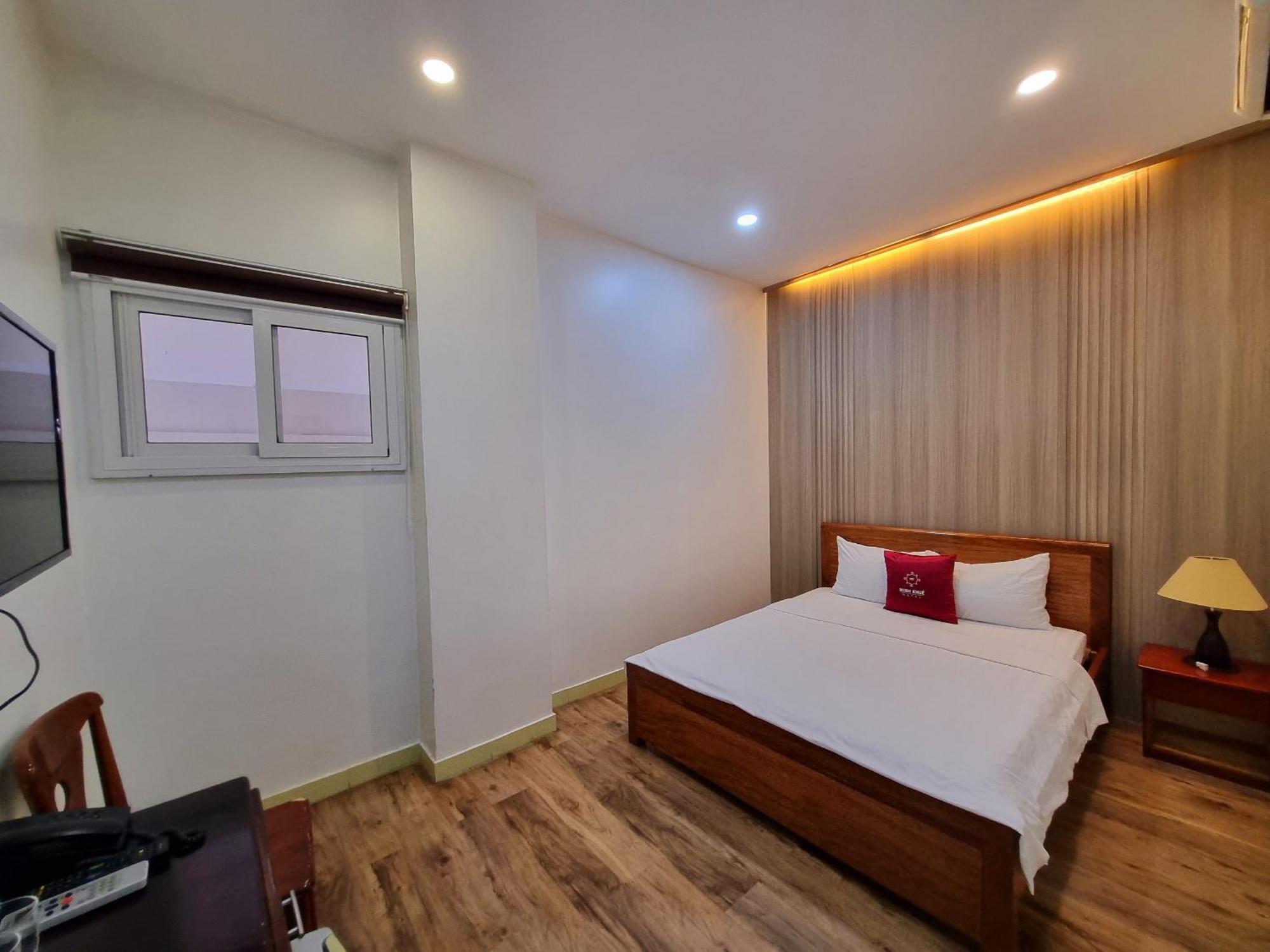Minh Khue Hotel Vinh Long Bagian luar foto