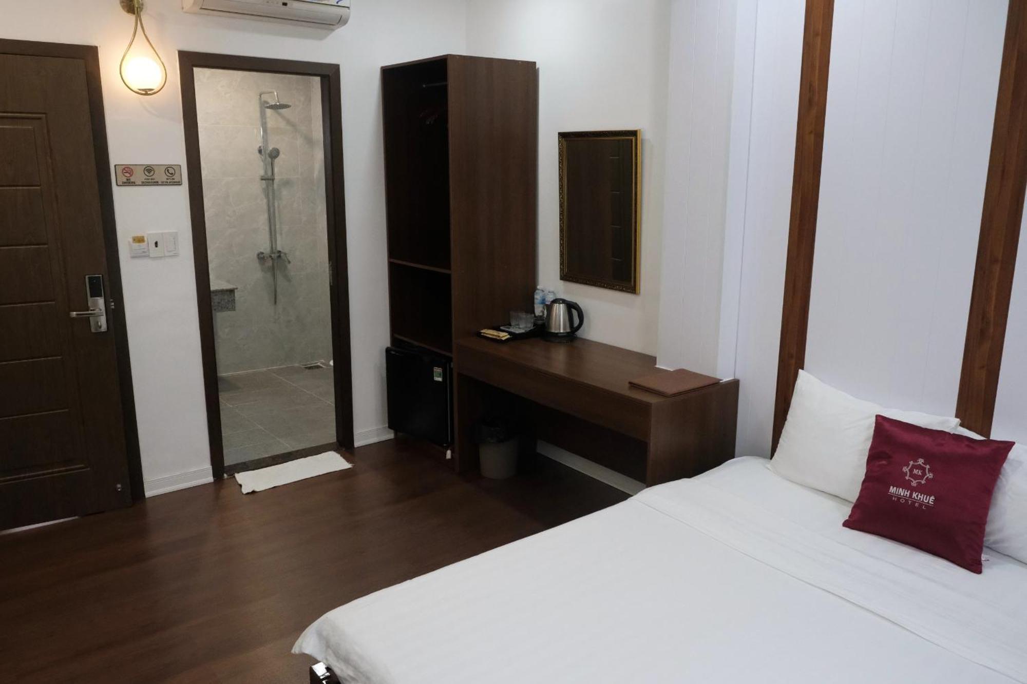 Minh Khue Hotel Vinh Long Bagian luar foto