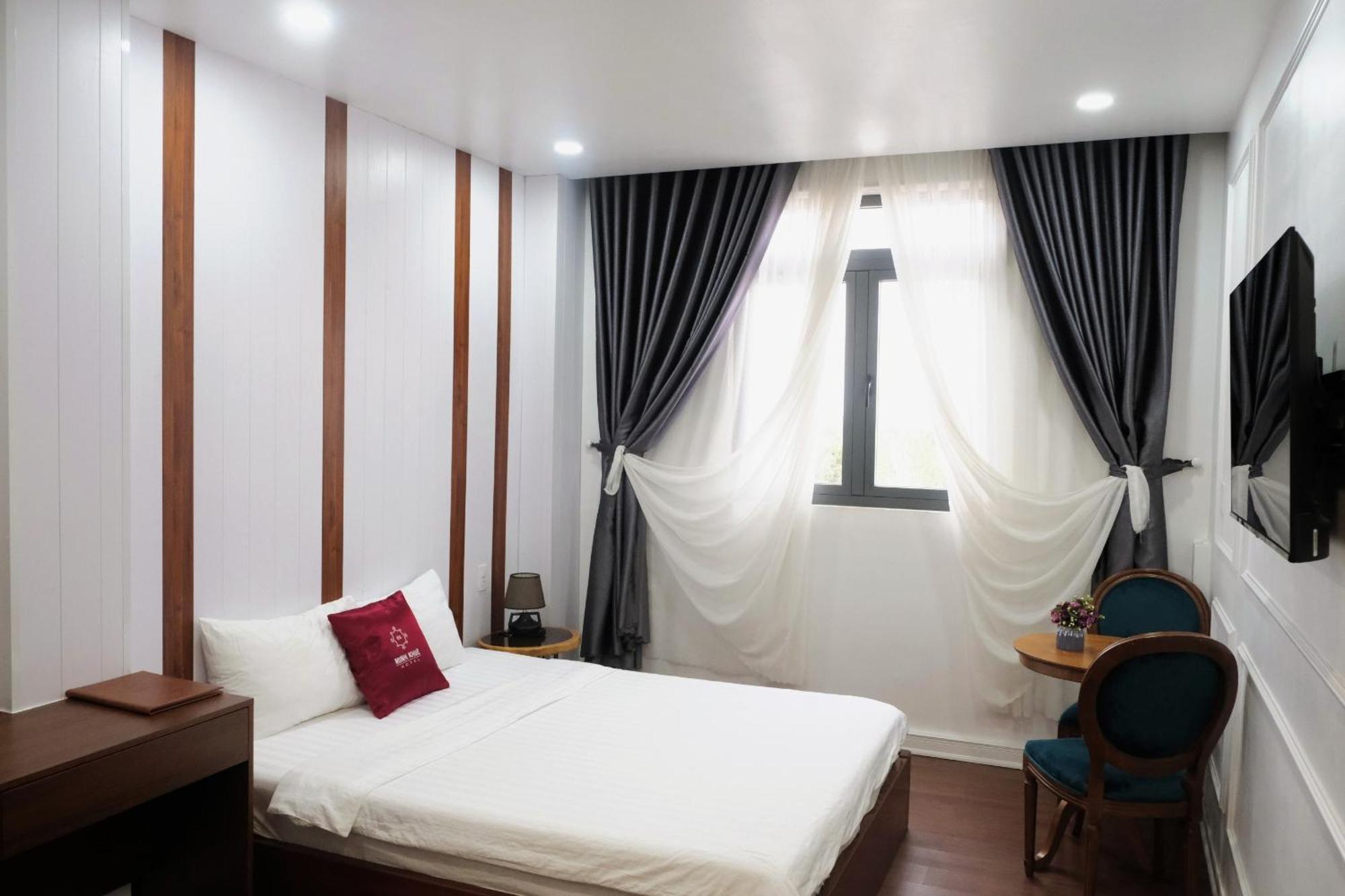 Minh Khue Hotel Vinh Long Bagian luar foto
